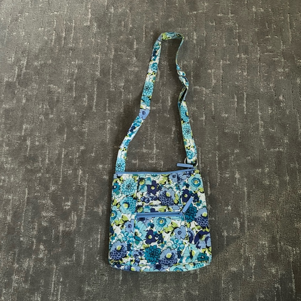 Vera Bradley crossbod purse